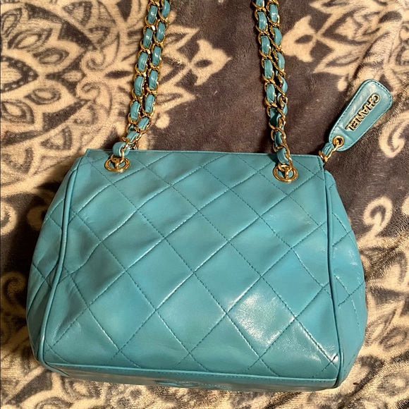 💙CHANEL😍Mini Matelasse Light Blue Lambskin Bag - Picture 10 of 15